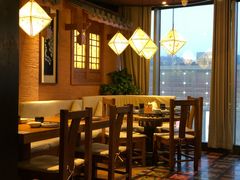 包厢-云海肴·汽锅鸡·云南菜(天山百盛优客店)