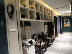 -莱蔻·圣灸堂·推拿艾灸(天山店)