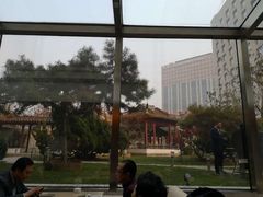 -亮马河饭店翠雅咖啡厅