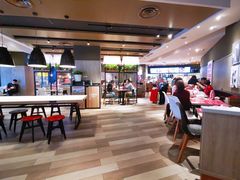 大堂-肯德基(天鹅湖万达店)