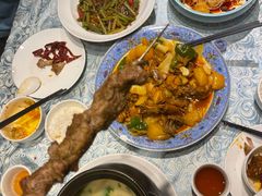 -巴扎美食·新疆菜·西域歌舞表演餐厅(新疆大厦店)