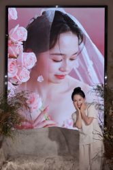 点击看大图 -乐派诗婚纱摄影
