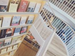 -猫的天空之城概念书店(北戴河蔚蓝海岸店)