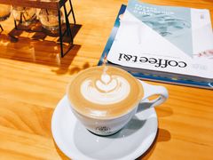 -ZING COFFEE 镜咖啡