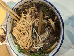 -镇南锅盖面馆(解放路店)