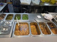 自助取餐区-黔真牛原汤牛肉粉