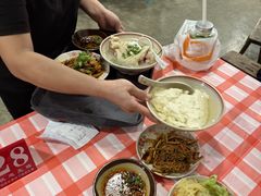 -老方桌烂蹄花川菜馆(九龙坡店)