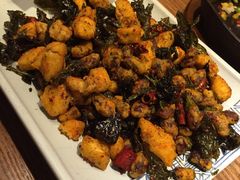 -云海肴·汽锅鸡·云南菜(天山百盛优客店)