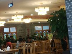 大堂-德胜轩正宗顺德菜(宝安沙井会展中心店)