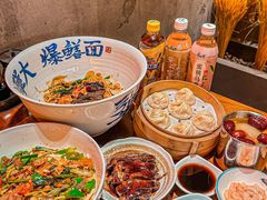 -李犟大爆鳝面·手工蟹黄包(湖滨西湖店)