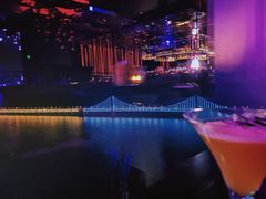 -大连君悦酒店 · VIVA(星海广场店)