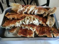 三鲜锅贴-大眼锅贴水饺(河东店)