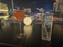 -Tipsy Bar•屋顶露台酒吧&水烟吧