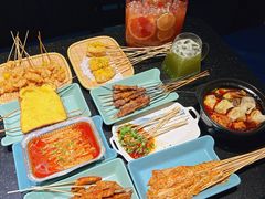 -依呀呀ktv烧烤小串(中山西路店)
