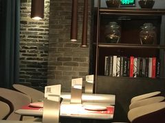 -桂二老坛酸菜鱼(三街两巷店)