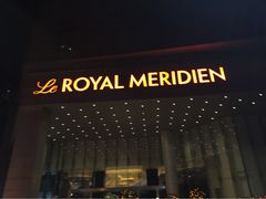 iphone_upload_pic-上海世茂皇家艾美酒店