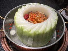 -得意咚瓜·顺德鱼生·冬瓜火锅(深圳首店)