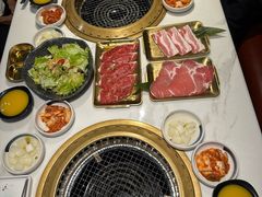-炙城·韩式烤肉(南京东路店)