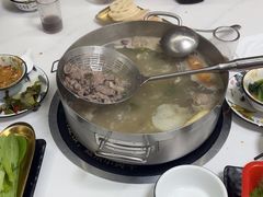 -刘少华贵州小黄牛·鲜牛肉火锅(总店)