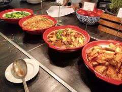 -圣丰索菲特·2 On 988 Café 自助餐厅