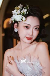 点击看大图 -艾拉·女王婚纱礼服馆