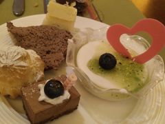 -岷山饭店-芝芝自助餐厅