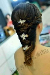 后发造型-上海彩妆秀摄影设计有限公司