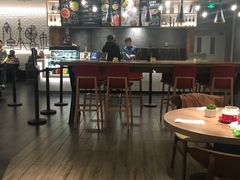 大堂-必胜客(大悦城店)