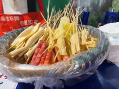 -马路边边串串香(苗栗路店)