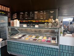 -Takapuna Beach Cafe