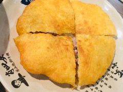 鲜肉饼-肖四女乐山跷脚牛肉(世博源店)