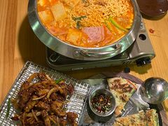 -恩你小木屋·韩式料理(假日广场店)