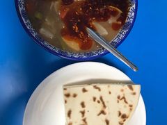 -刘老虎肉丸糊辣汤(总店)