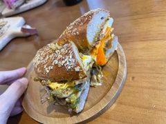 -Catch Bagel(芳草地店)