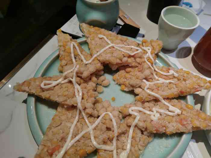北疆饭店(银泰创意城店)-"没拍照,点了几个推荐菜,主食太多了,味道.