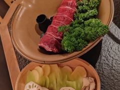 -三出山火锅(南京万象天地店)
