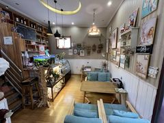 -Rabbit Cafe私房西餐甜点咖啡(栖霞路店)