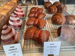 -VERIE BAKEHOUSE