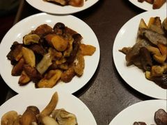 -天宜隆蘑菇宴火锅(石景山旗舰店)