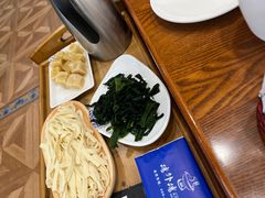 -楼外楼大刀肉传统火锅居(博学路店)