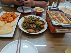 -鲁南仔·滕州炒鸡(经三路店)