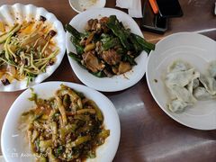 -东北四季饺子王(华山路店)