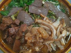 -花溪牛肉粉(八鸽岩店)