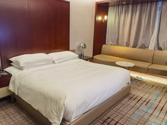 -上海龙之梦万丽酒店