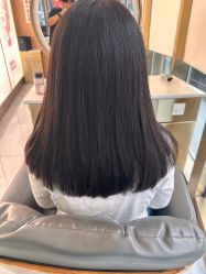 -一東造型烫发染发