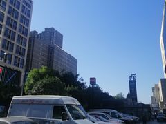 -西安大雁塔科技大学地铁站亚朵酒店