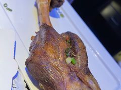 苏尼特秘制烤羊腿-三个蒙古大叔烤羊肉串(吴中路店)