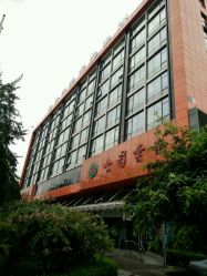 -北京七彩云南翡翠珠宝旗舰店(月坛店)