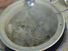 -杨记山珍鸡煲菌汤锅