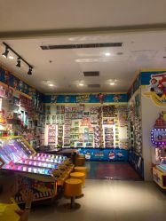 -乐多星球潮玩中心(沈阳嘉里城店)